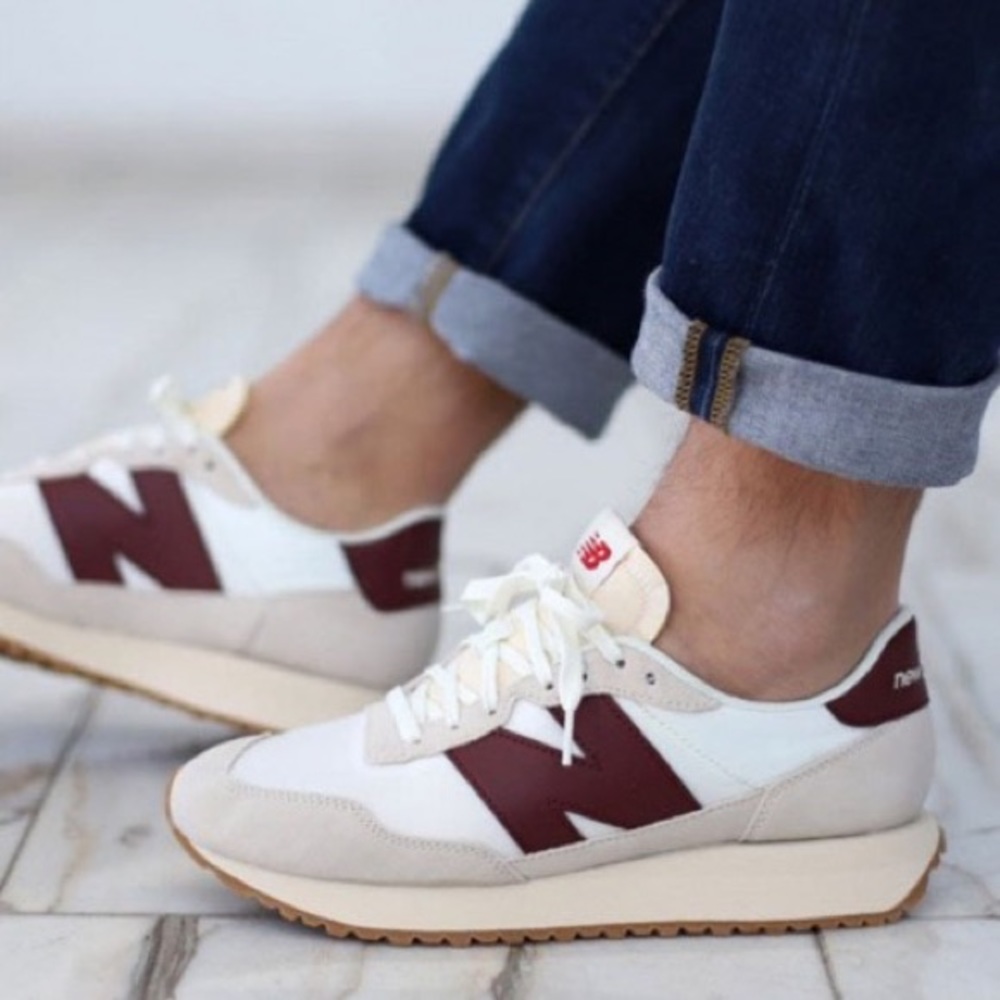New Balance 237 Moonbeam / Burgundy Retro Running Shoes / Sneakers - Picture 12 of 12
